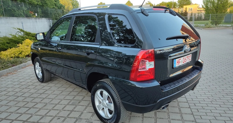 Kia Sportage cena 24900 przebieg: 141000, rok produkcji 2010 z Kostrzyn małe 781